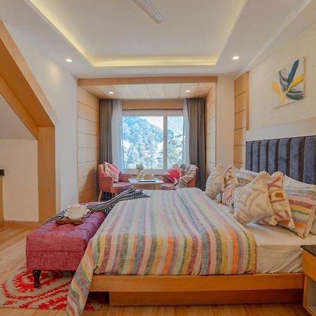 Super Hotel By Perfectstayz Mall Road Мусори Екстериор снимка