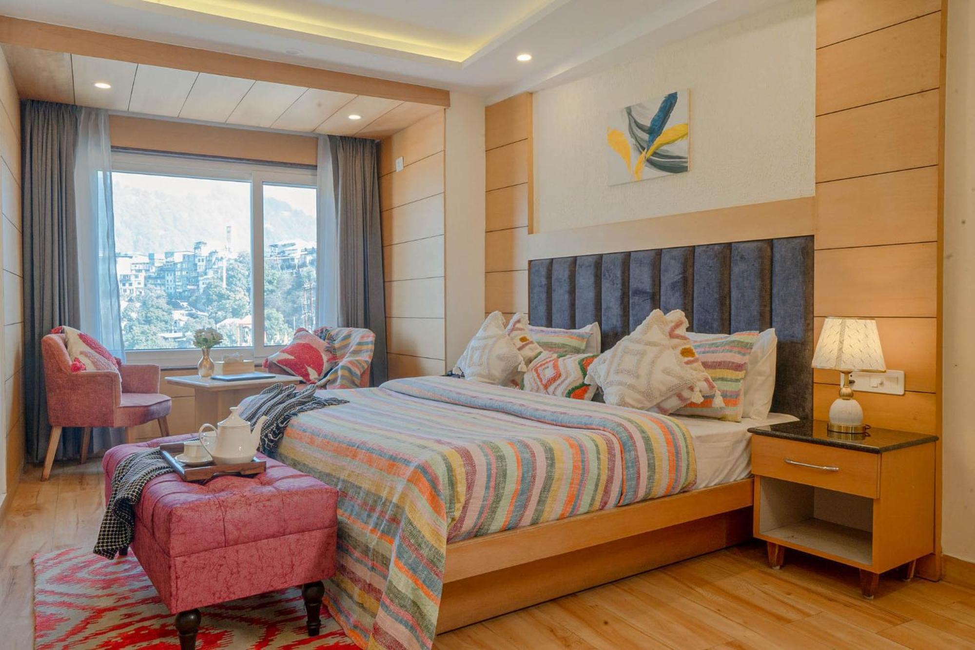 Super Hotel By Perfectstayz Mall Road Мусори Екстериор снимка